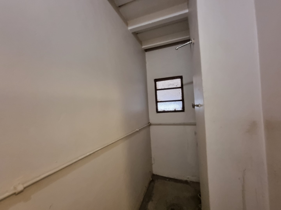 To Let commercial Property for Rent in Harrismith Free State